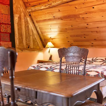 La Grande De La Chaumiere Bed & Breakfast 3*