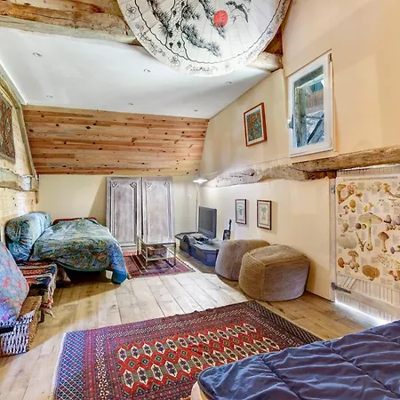 فندق مبيت وإفطار La Grande De La Chaumiere 3*
